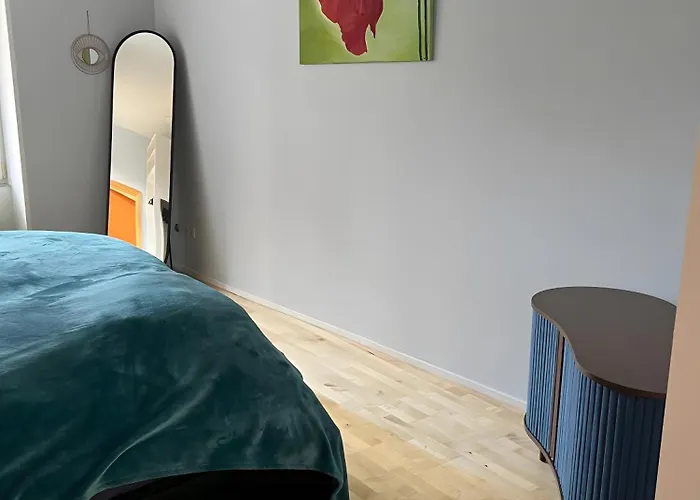 Serviced Xanthurus Appartement *